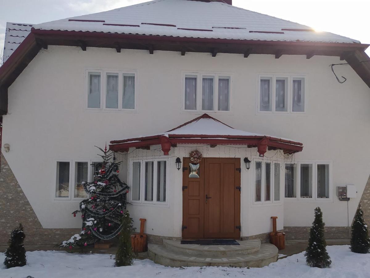 Casa Moldovita Exterior foto